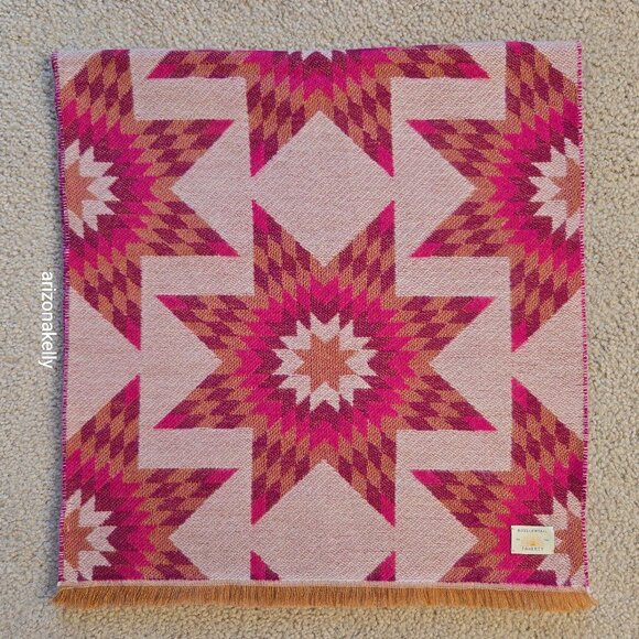 NWOT Faherty x B. Yellowtail Bright Star Scarf in Fuchsia Berry - Picture 1 of 13